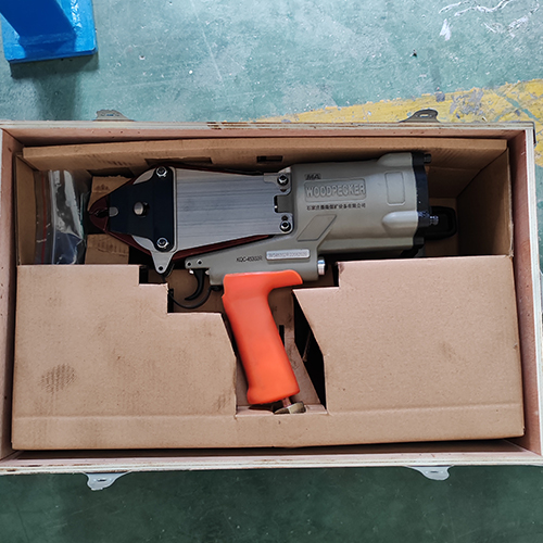 礦用氣動錨網連扣機