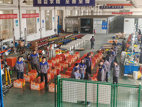 心系職工送溫暖 新春福利暖人心——墨隆鉆機為全體員工發放春節福利